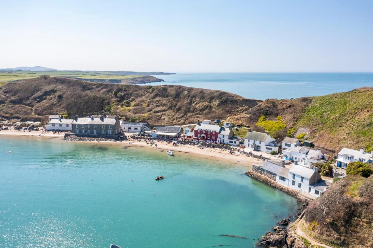 Snowdon Bay - North Wales - Stunning Llyn Peninsula Mountain & Ocean Views - Wilde Retreats Βίλα Pwllheli Εξωτερικό φωτογραφία