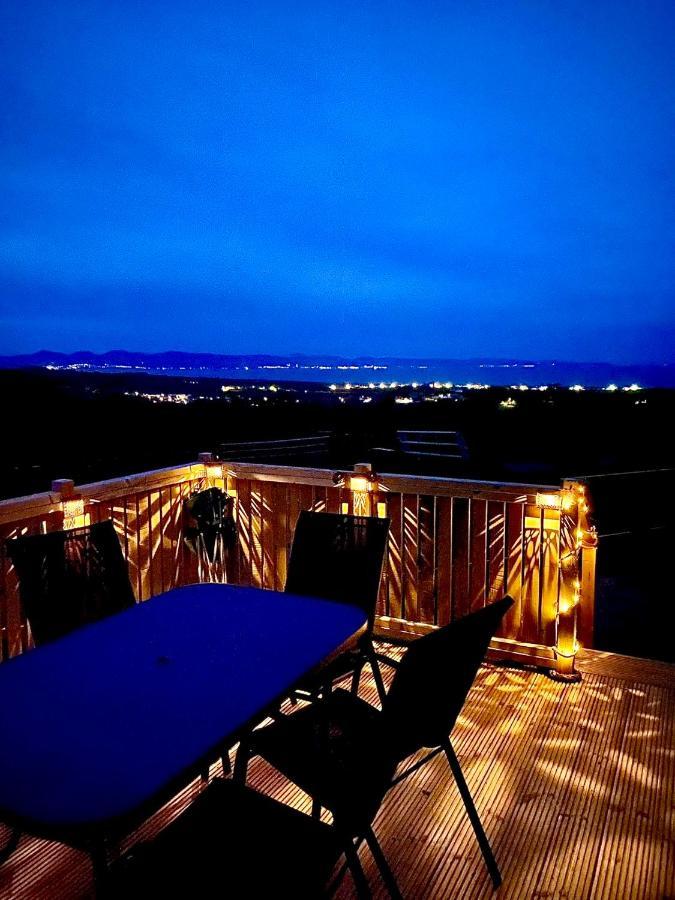 Snowdon Bay - North Wales - Stunning Llyn Peninsula Mountain & Ocean Views - Wilde Retreats Βίλα Pwllheli Εξωτερικό φωτογραφία