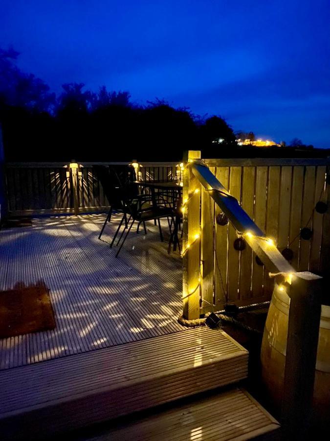 Snowdon Bay - North Wales - Stunning Llyn Peninsula Mountain & Ocean Views - Wilde Retreats Βίλα Pwllheli Εξωτερικό φωτογραφία